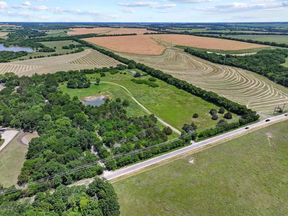 747 Vineyard Road Gunter, TX 75058