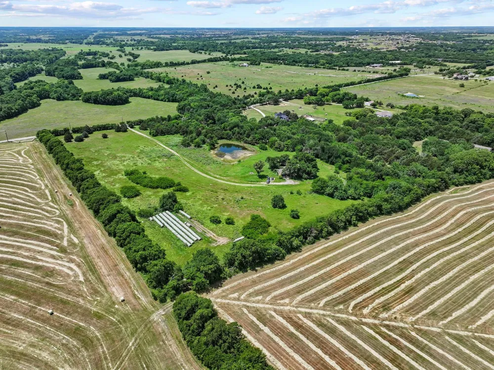 747 Vineyard Road Gunter, TX 75058