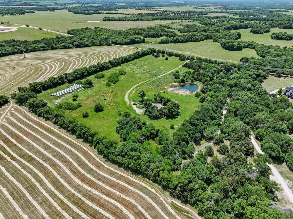 747 Vineyard Road Gunter, TX 75058