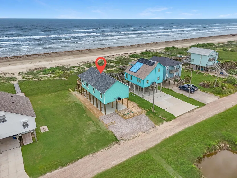 4723 Bluewater Drive Freeport, TX 77541