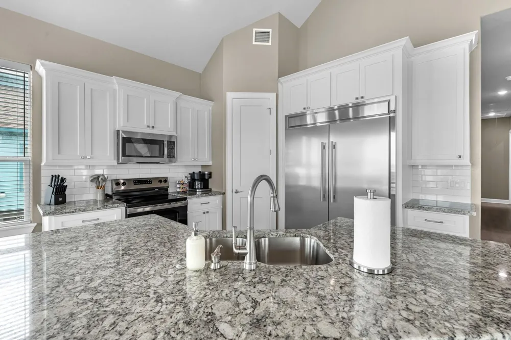 4723 Bluewater Drive Freeport, TX 77541