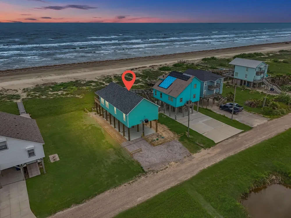 4723 Bluewater Drive Freeport, TX 77541