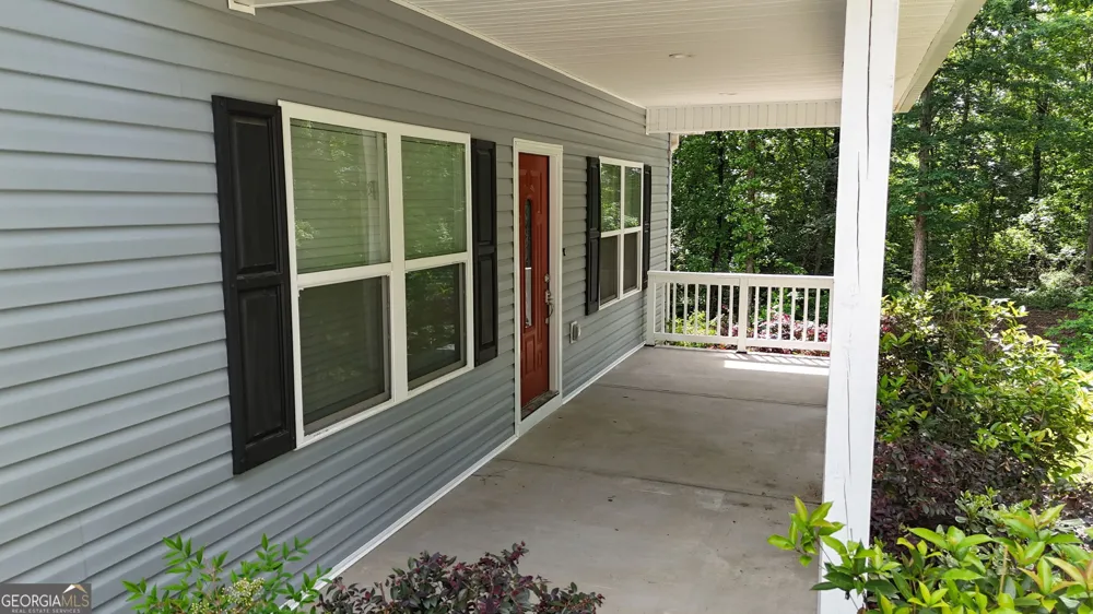 535 Pritchett RD Lula, GA 30554