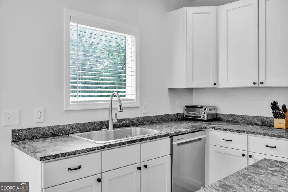 535 Pritchett RD Lula, GA 30554