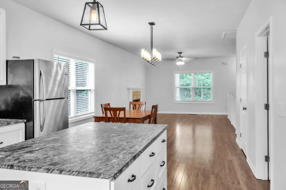 535 Pritchett RD Lula, GA 30554