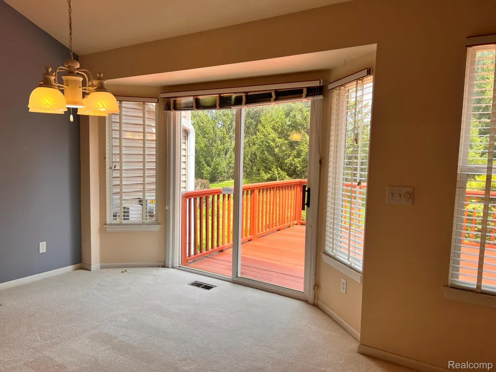 2078 W Ridge Drive #21 Davison City, MI 48423