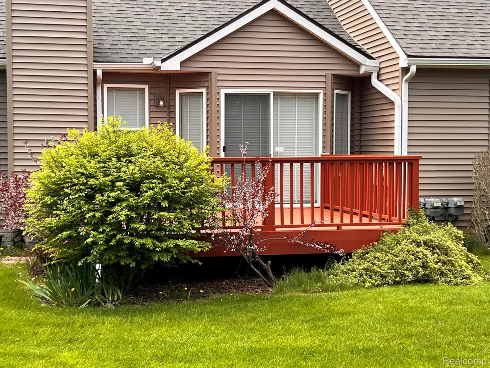 2078 W Ridge Drive #21 Davison City, MI 48423