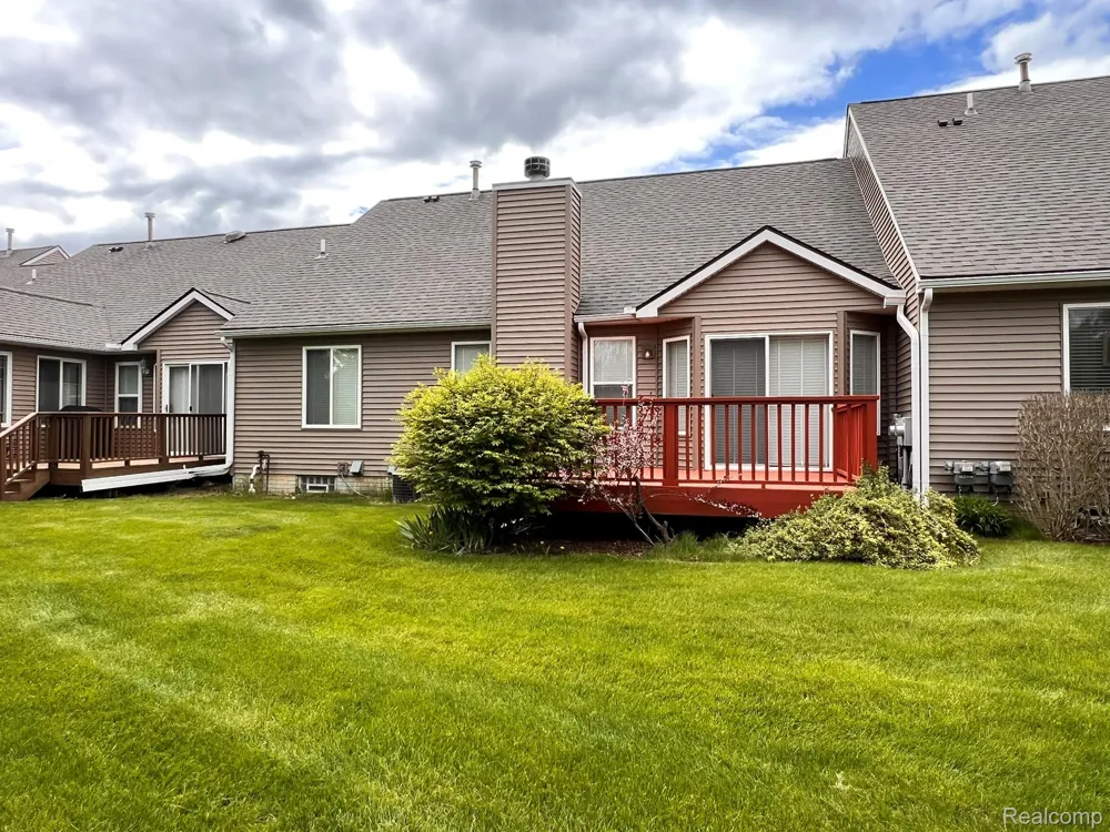 2078 W Ridge Drive #21 Davison City, MI 48423