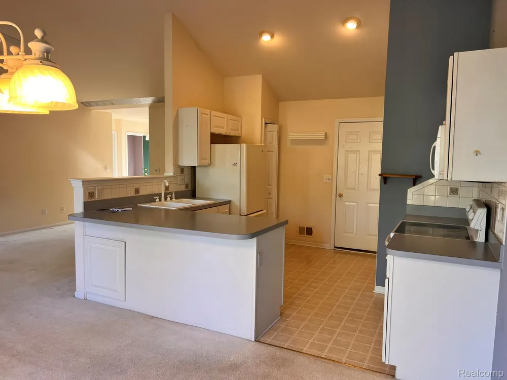 2078 W Ridge Drive #21 Davison City, MI 48423