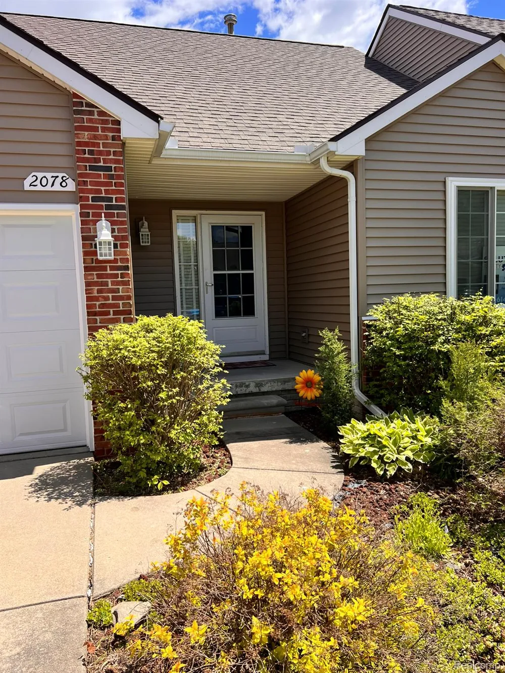 2078 W Ridge Drive #21 Davison City, MI 48423