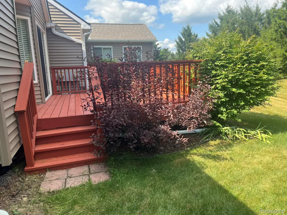 2078 W Ridge Drive #21 Davison City, MI 48423