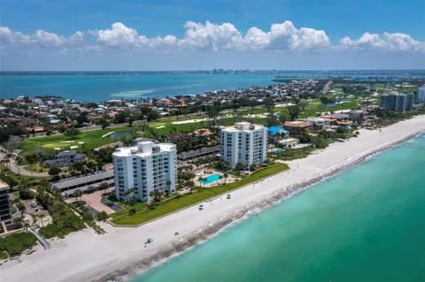 1050 LONGBOAT CLUB ROAD #903