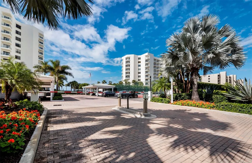 1050 LONGBOAT CLUB ROAD #903 Longboat Key, FL 34228