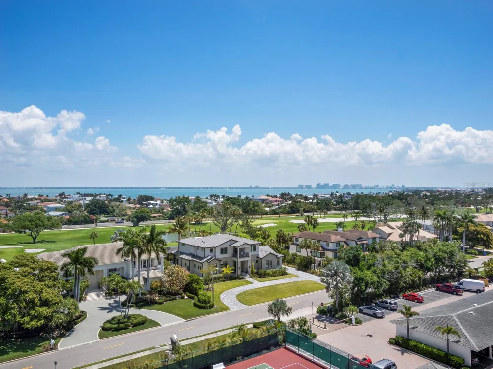 1050 LONGBOAT CLUB ROAD #903 Longboat Key, FL 34228