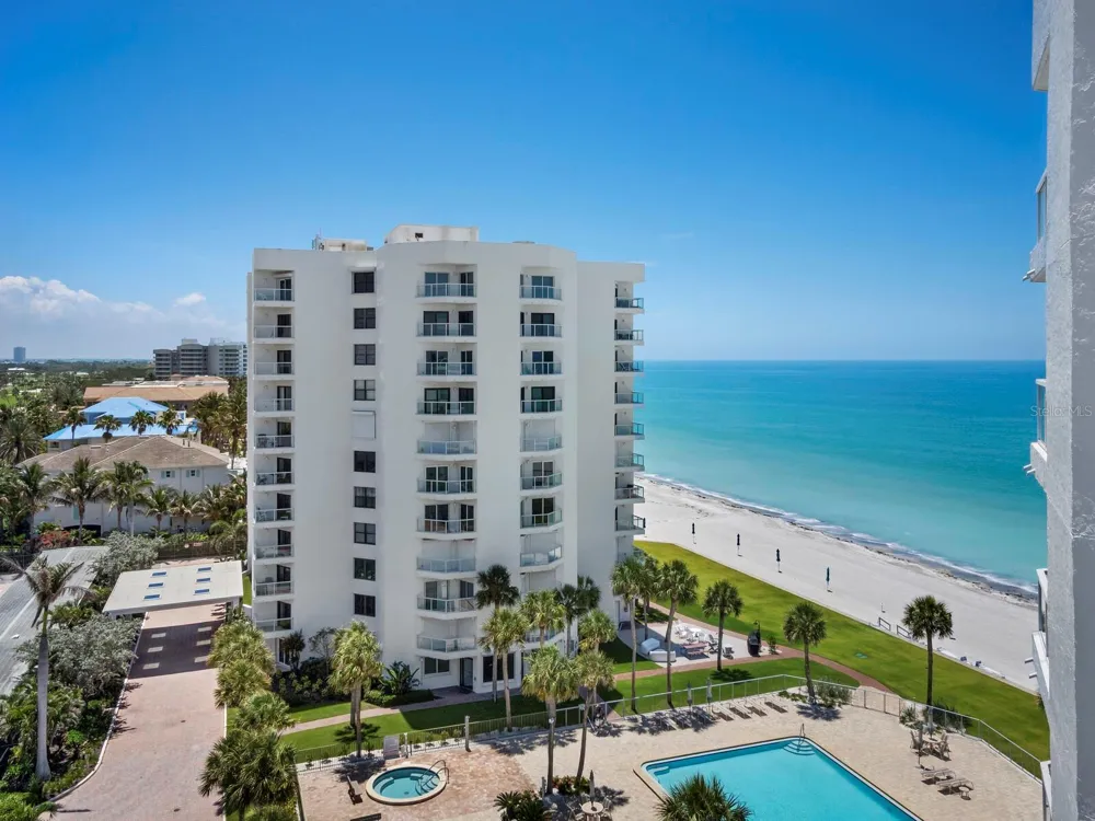 1050 LONGBOAT CLUB ROAD #903 Longboat Key, FL 34228