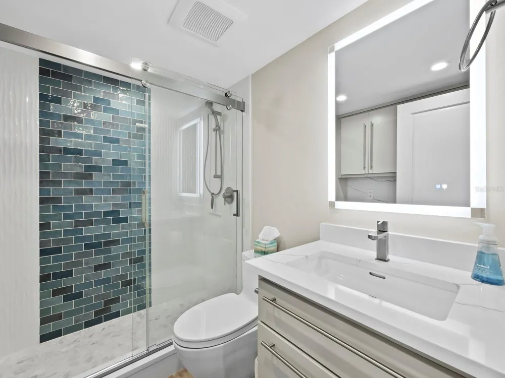 1050 LONGBOAT CLUB ROAD #903 Longboat Key, FL 34228