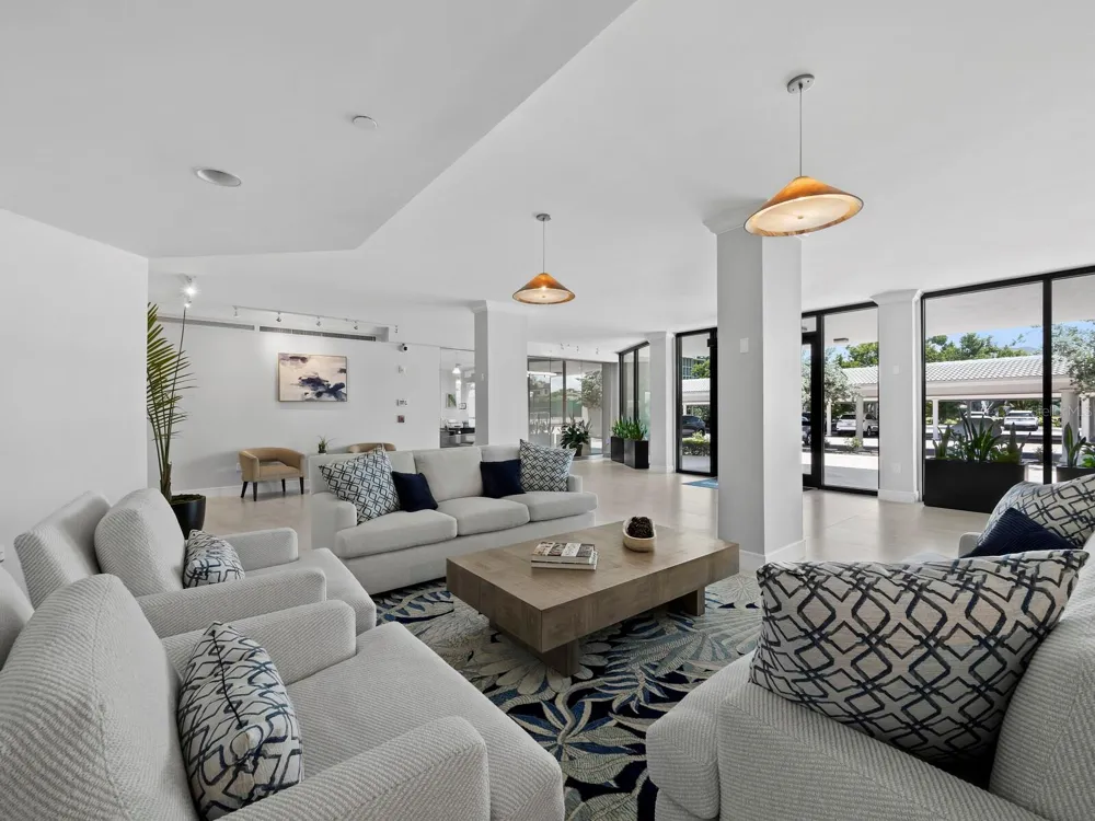 1050 LONGBOAT CLUB ROAD #903 Longboat Key, FL 34228