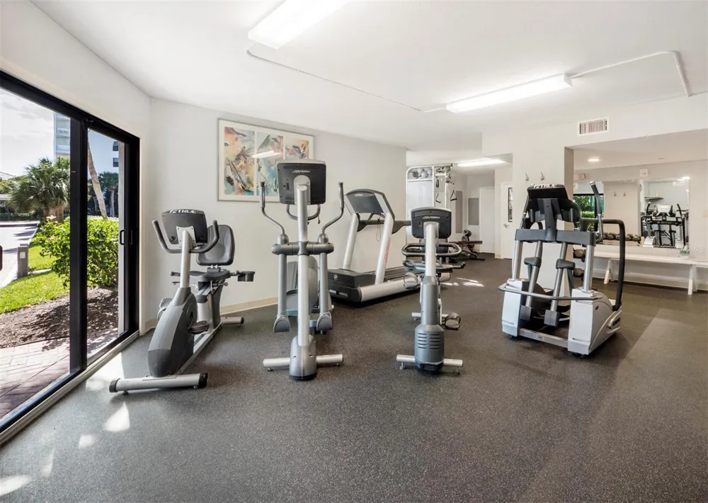 1050 LONGBOAT CLUB ROAD #903 Longboat Key, FL 34228