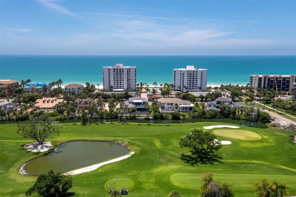 1050 LONGBOAT CLUB ROAD #903 Longboat Key, FL 34228