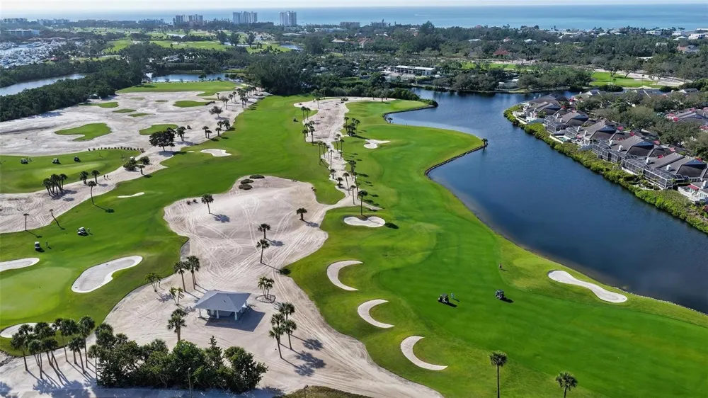 1050 LONGBOAT CLUB ROAD #903 Longboat Key, FL 34228