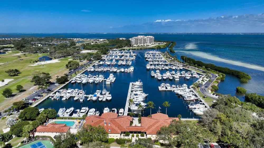 1050 LONGBOAT CLUB ROAD #903 Longboat Key, FL 34228