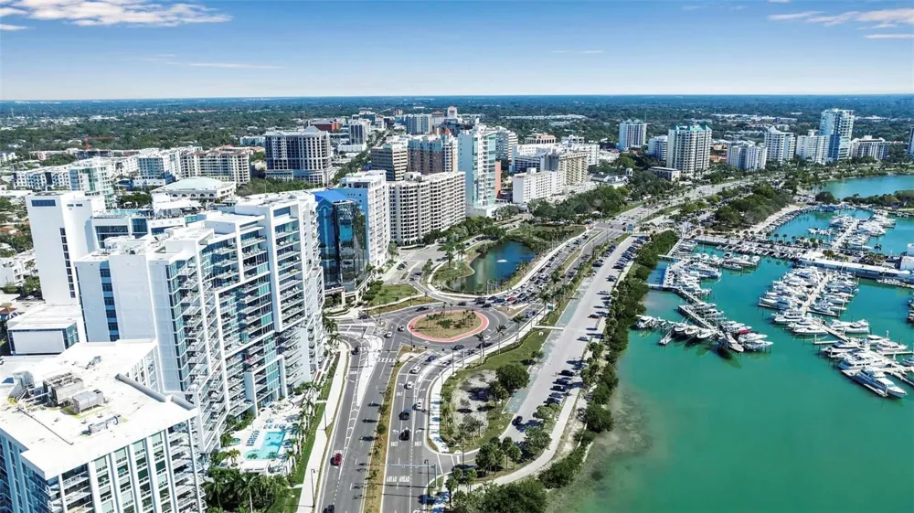 1050 LONGBOAT CLUB ROAD #903 Longboat Key, FL 34228