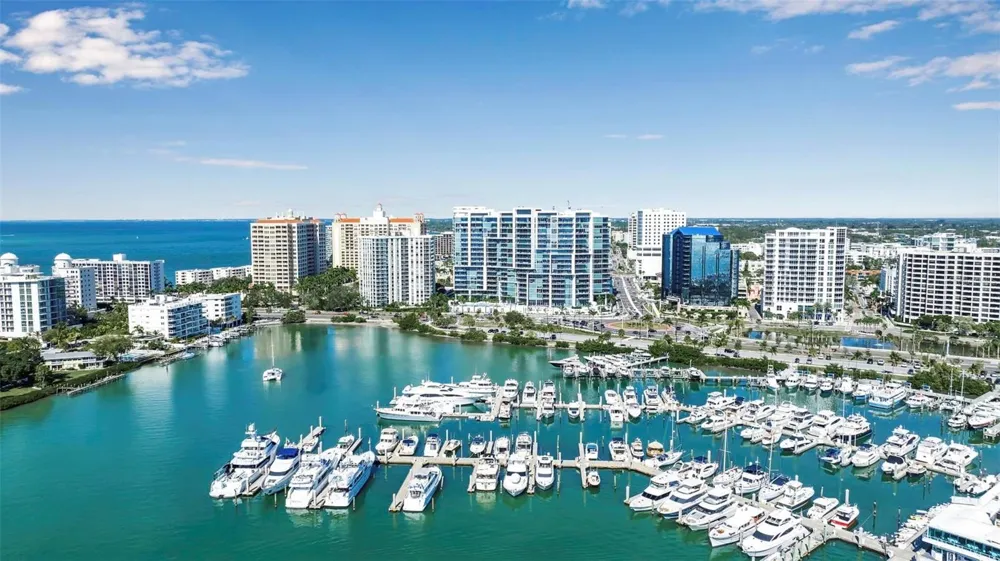 1050 LONGBOAT CLUB ROAD #903 Longboat Key, FL 34228