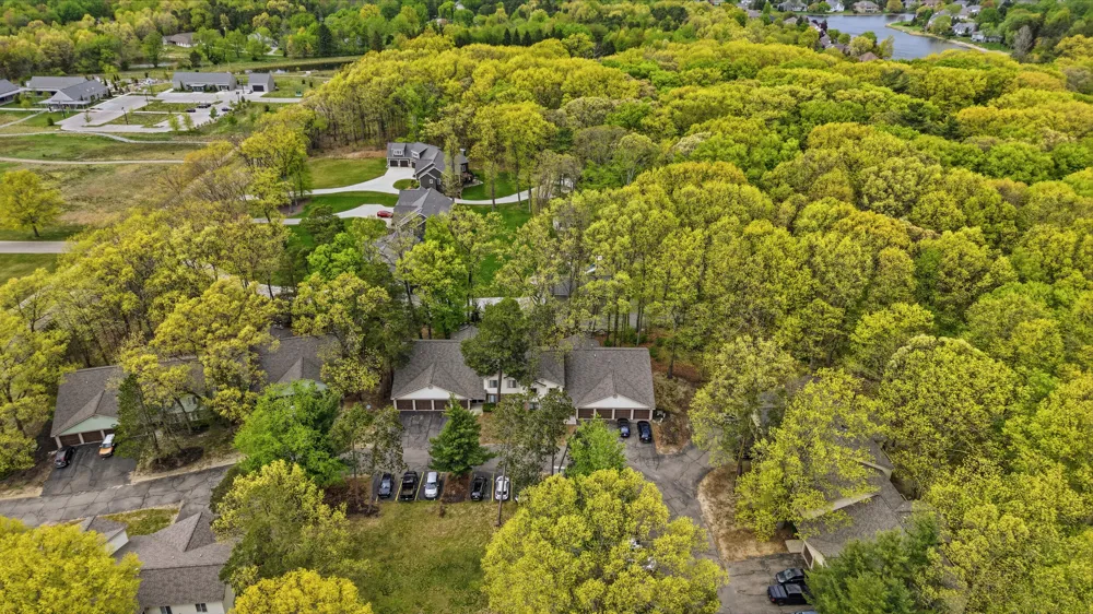 1116 Ambertrace Lane #7 Park Township, MI 49424