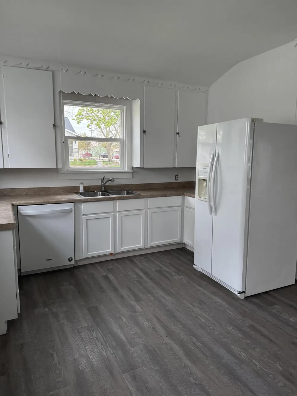 103 E Savidge Street Spring Lake Village, MI 49456