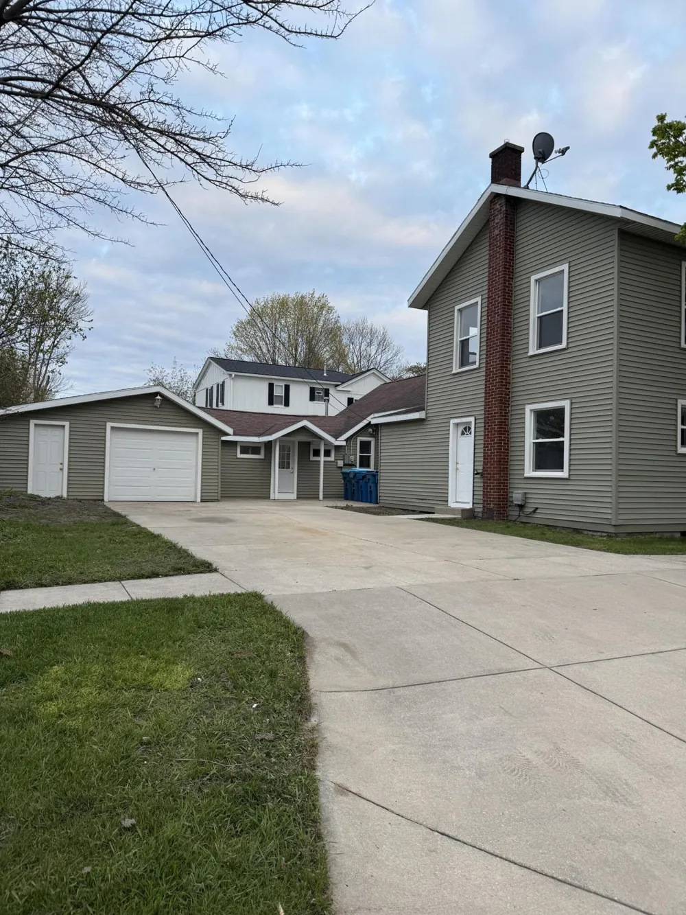 103 E Savidge Street Spring Lake Village, MI 49456