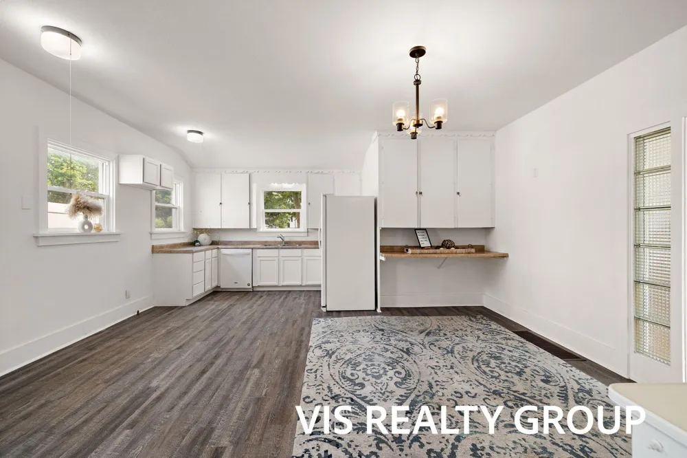 103 E Savidge Street Spring Lake Village, MI 49456