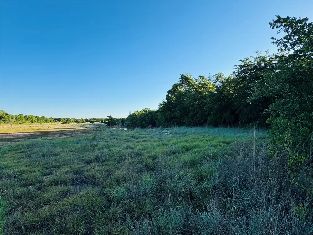 318 County Road 127 Clyde, TX 79510