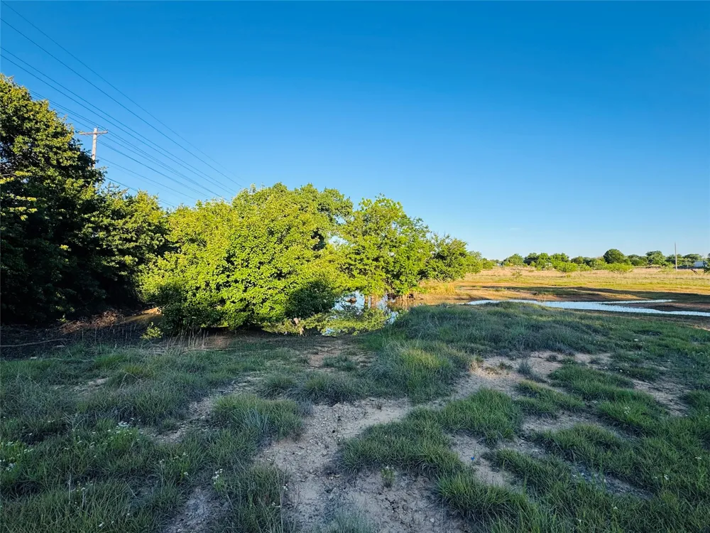 318 County Road 127 Clyde, TX 79510
