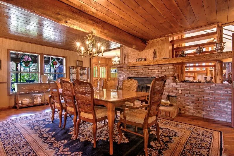 35290 Butterfly Peak Road Mountain Center, CA 92561
