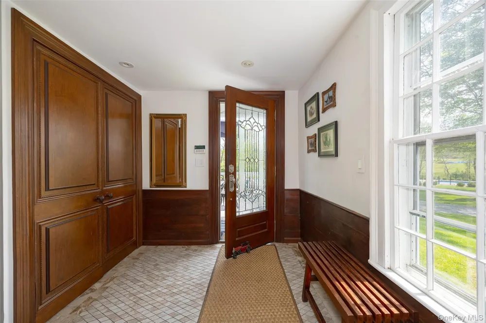 5548 Route 82 Clinton Corners, NY 12514