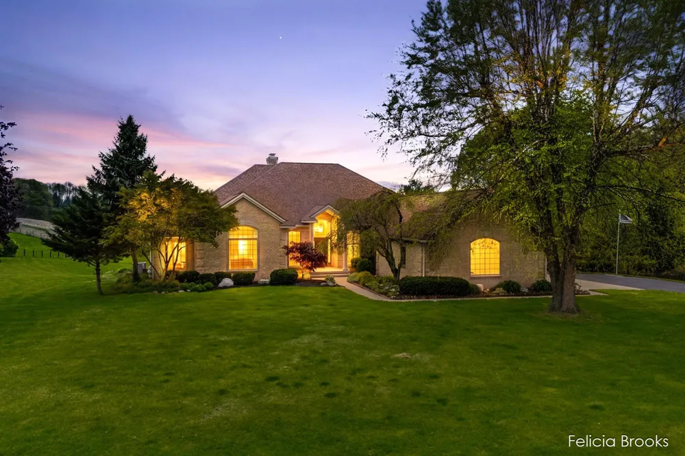 275 W Brogan Road Hastings, MI 49058