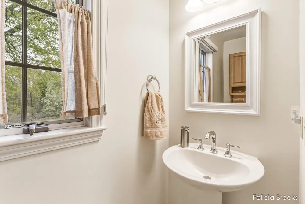 275 W Brogan Road Hastings, MI 49058