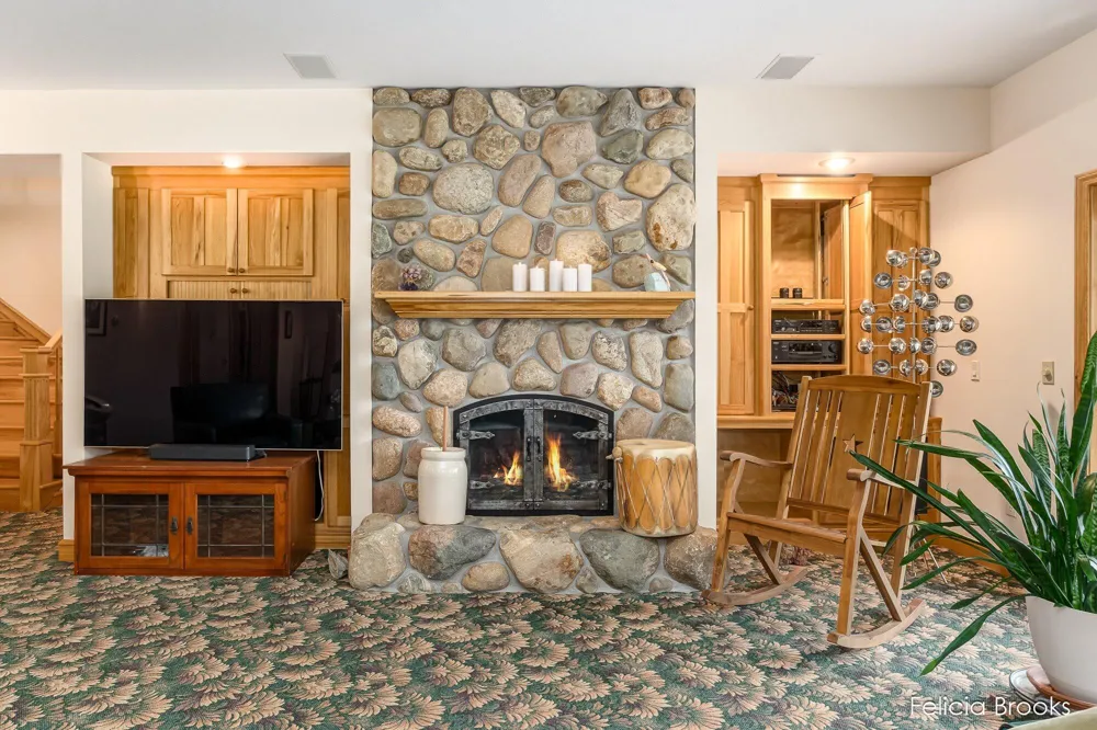 275 W Brogan Road Hastings, MI 49058