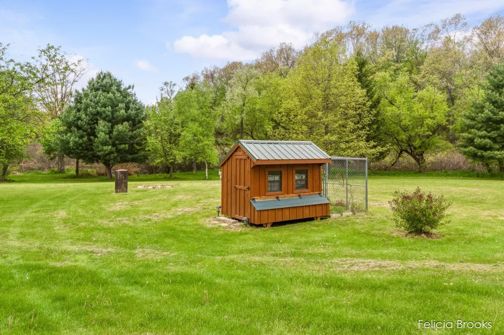 275 W Brogan Road Hastings, MI 49058