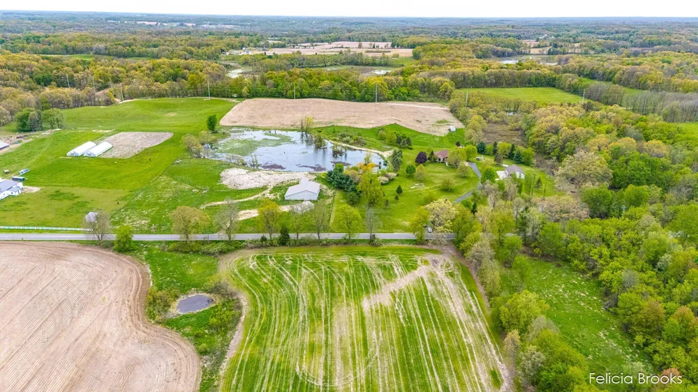 275 W Brogan Road Hastings, MI 49058