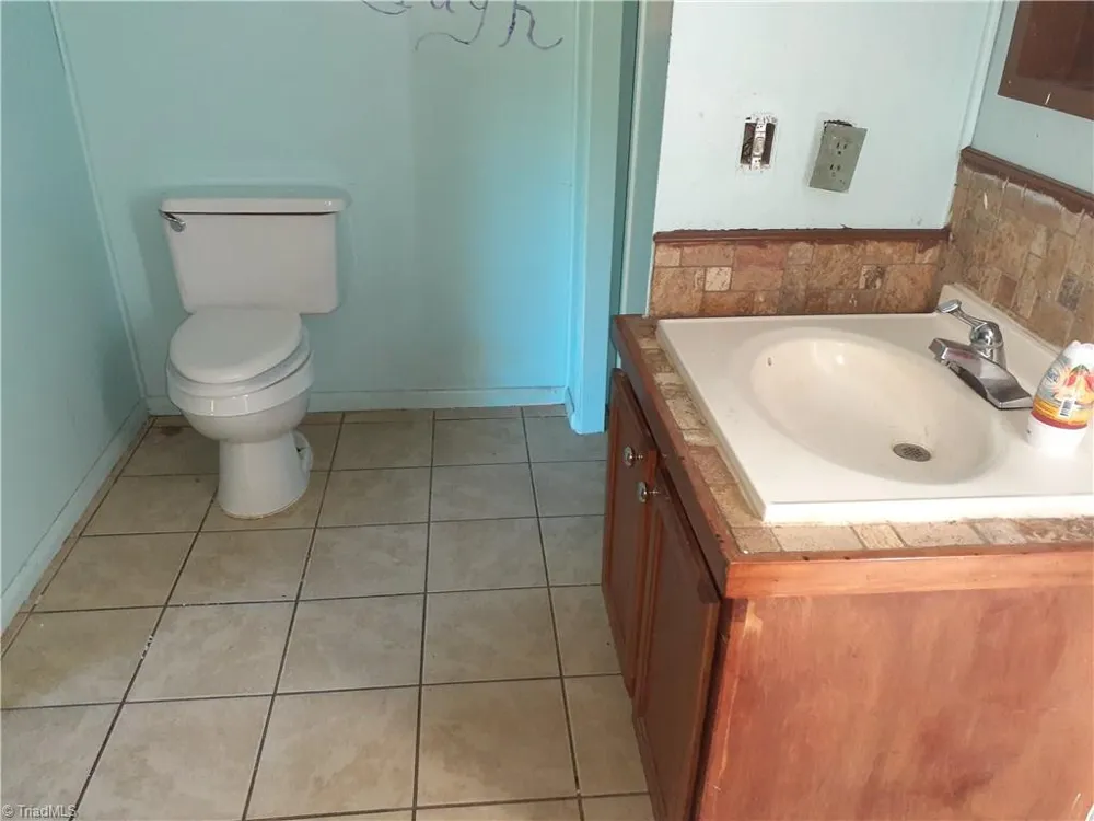 142 Hope Lane Mocksville, NC 27028