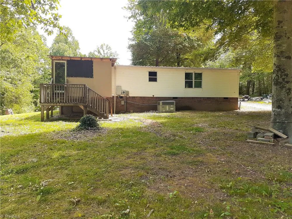 142 Hope Lane Mocksville, NC 27028