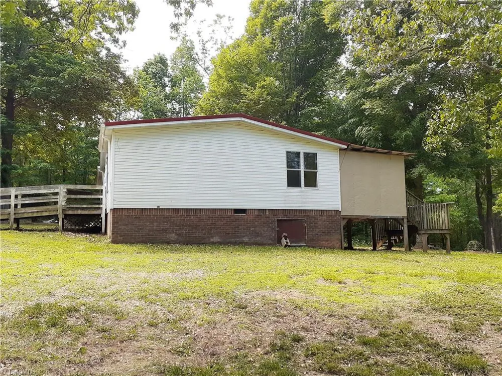 142 Hope Lane Mocksville, NC 27028