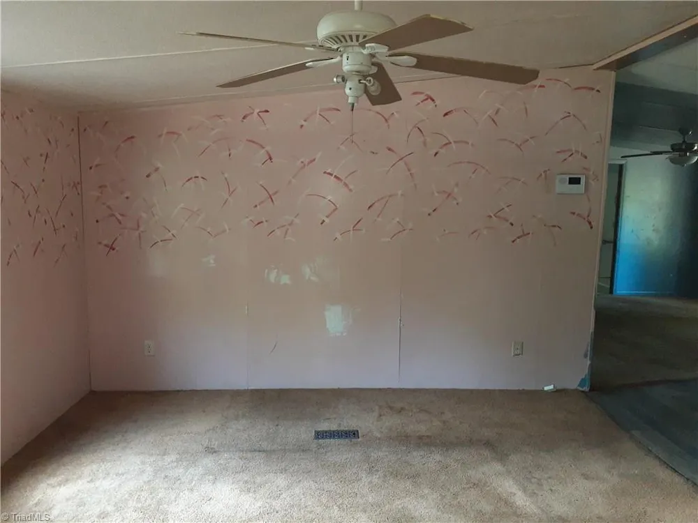 142 Hope Lane Mocksville, NC 27028