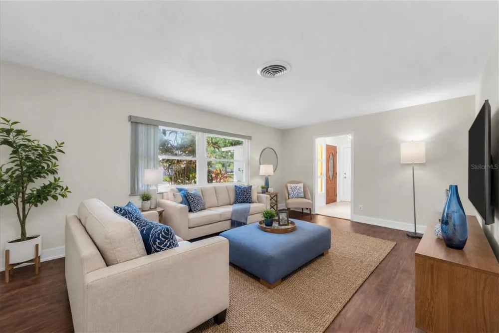 6212 20TH STREET S St Petersburg, FL 33712
