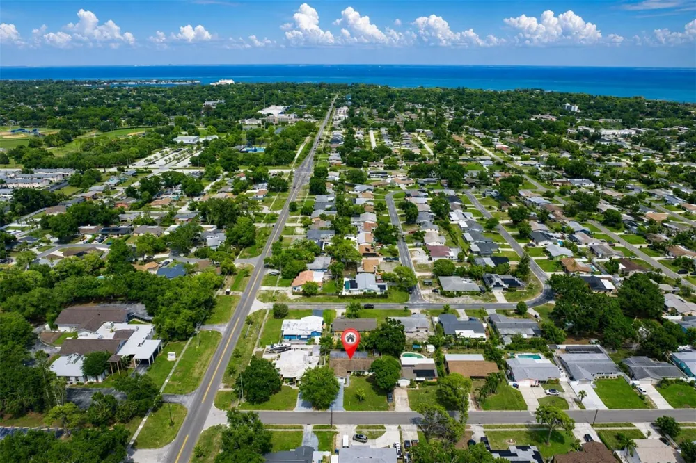 6212 20TH STREET S St Petersburg, FL 33712