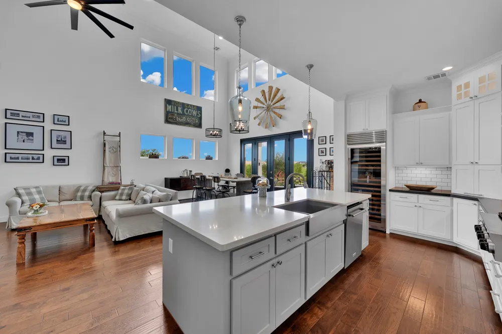13616 Walsh Avenue Fort Worth, TX 76008