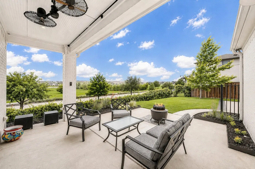 13616 Walsh Avenue Fort Worth, TX 76008
