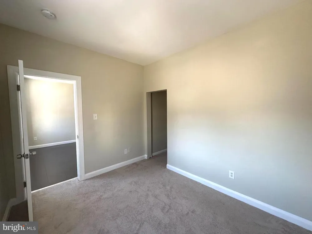 64 W ANTIETAM STREET #APT. 7 Hagerstown, MD 21740