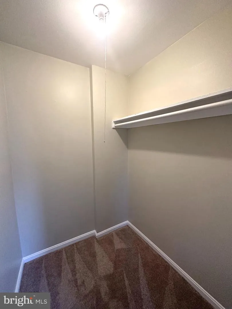 64 W ANTIETAM STREET #APT. 7 Hagerstown, MD 21740